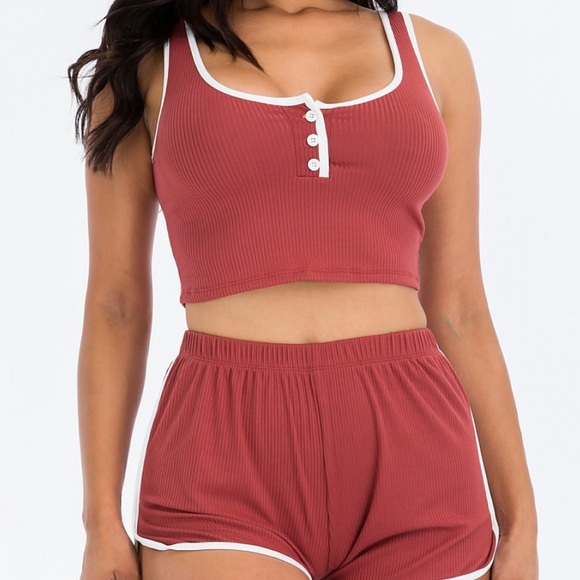 Ribbed Button Set - Picture 2 of 2